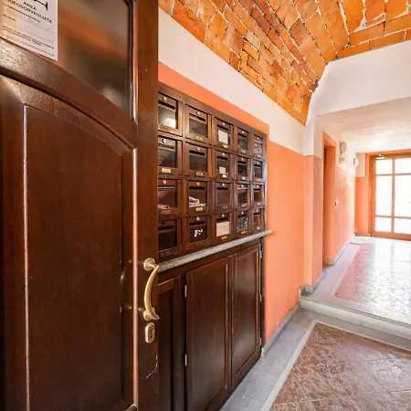 Appartamento Borgo Antico Alba (Piedmont)